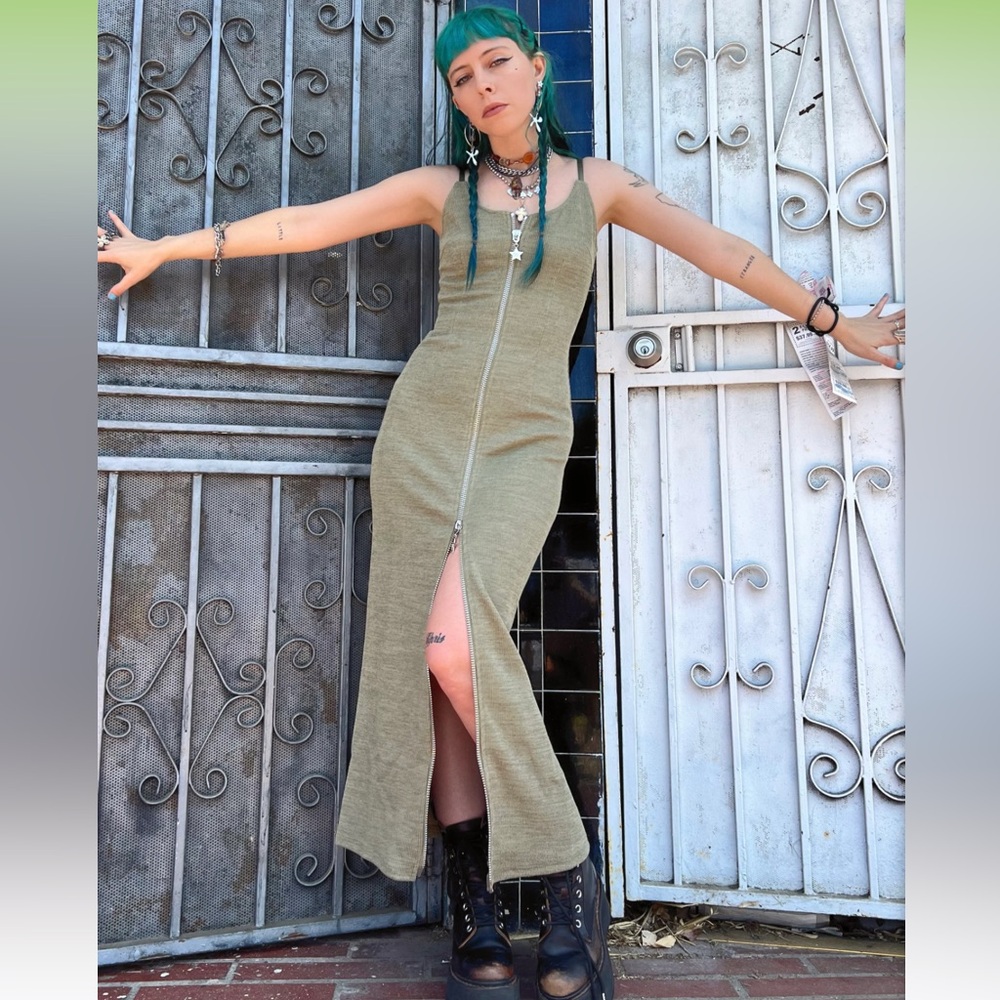 BRAND NEW Tunnel Vision Sage Zip-Down Rib Knit Maxi Dress